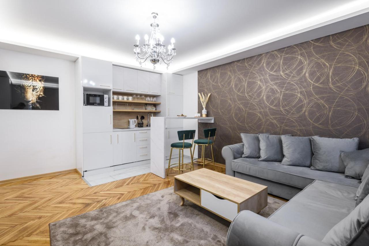 Jednosobni Apartman Ted - One Bedroomed Apartment Ted Sajmiste ภายนอก รูปภาพ