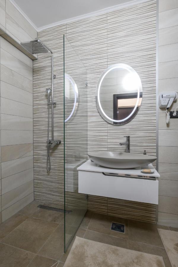 Jednosobni Apartman Ted - One Bedroomed Apartment Ted Sajmiste ภายนอก รูปภาพ
